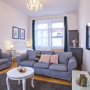 Lejlighedshotel Charles Bridge Premium